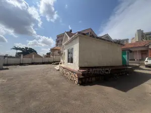 Office Space for Sale Located on Kanjokya Street, at $1.4m
