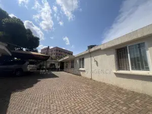 Office Space for Sale Located on Kanjokya Street, at $1.4m