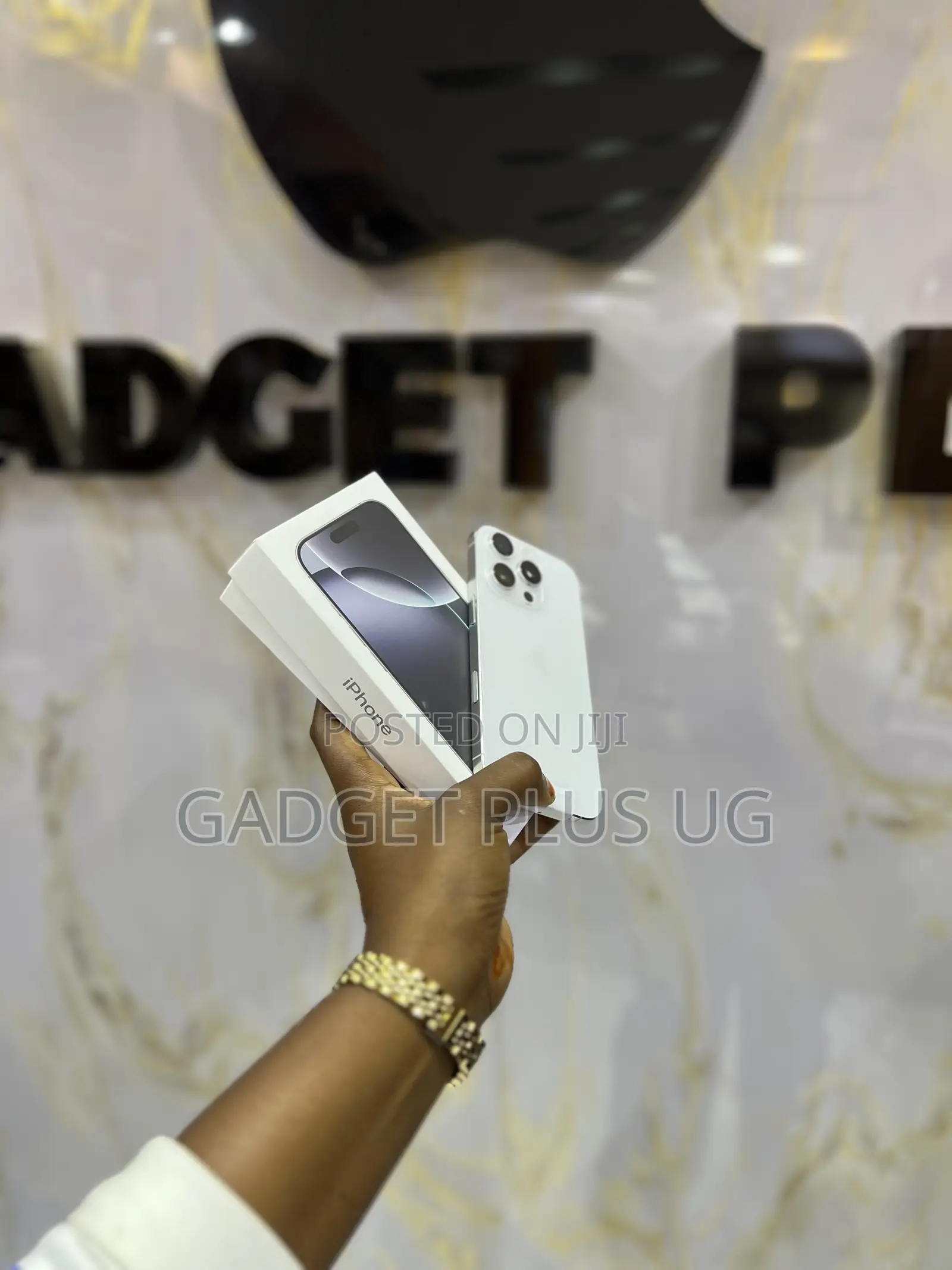 New Apple iPhone 16 Pro 128 GB White