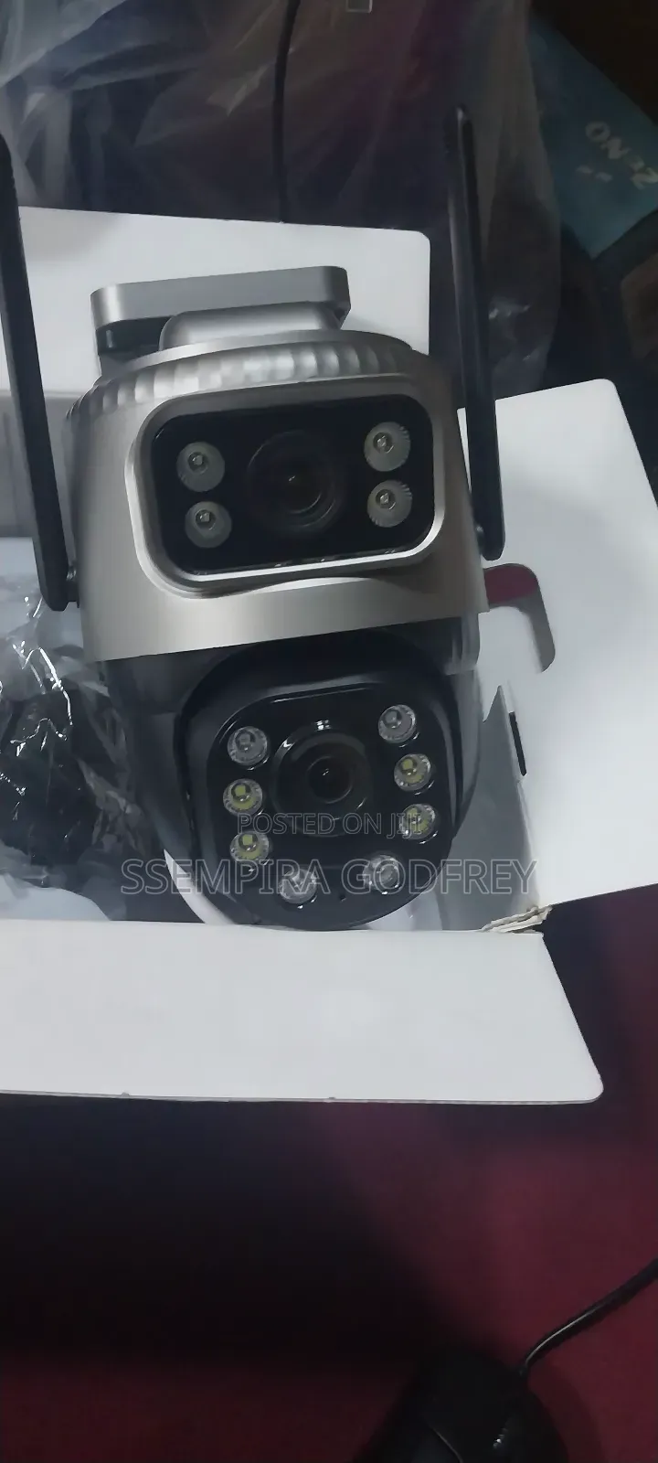 Camera With Double Lens Sc-20 Indoor and Outdoor Wireless