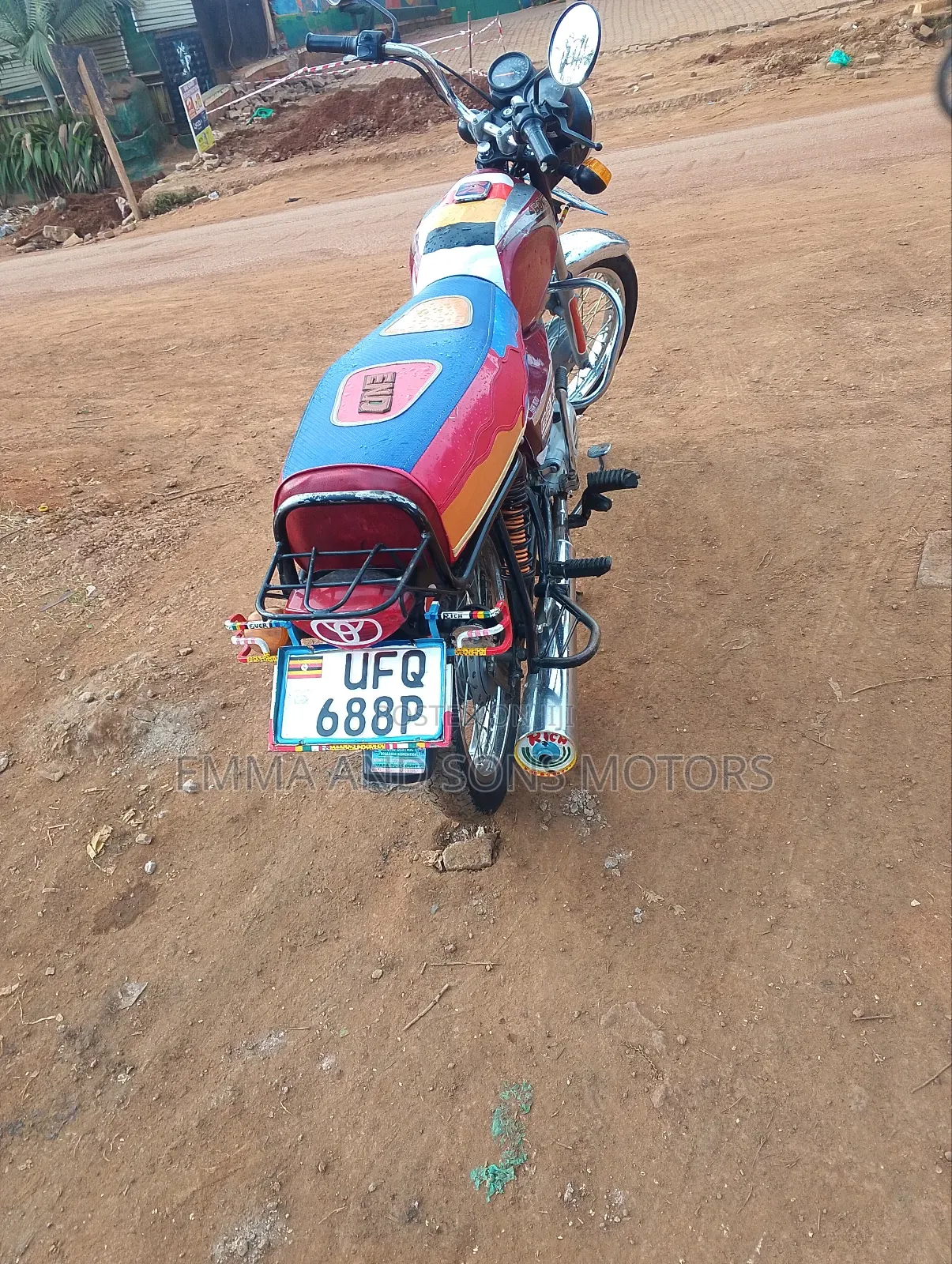 Bajaj Boxer 100 2022 Red