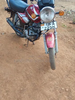 TVS HLX 125 2022 Red