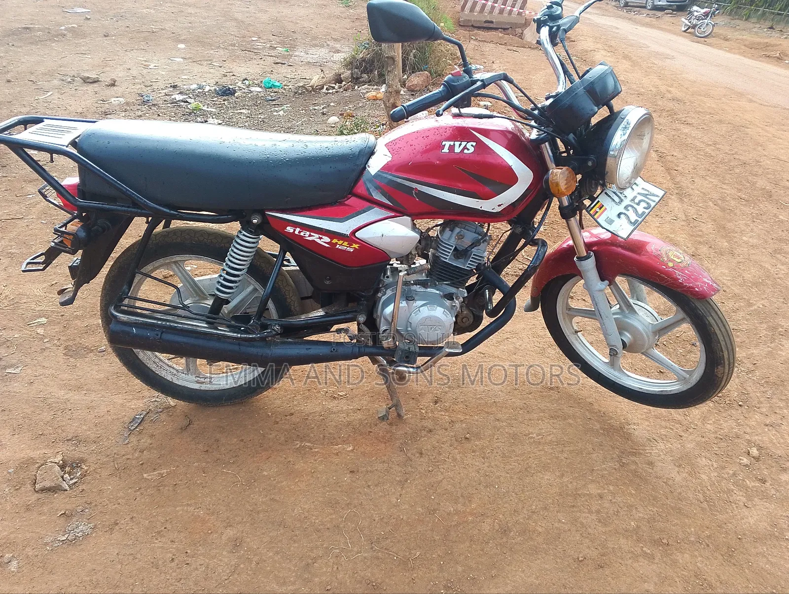 TVS HLX 125 2022 Red