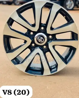 The Beauty of Your Car Deserves This Size 20 Rims V8.