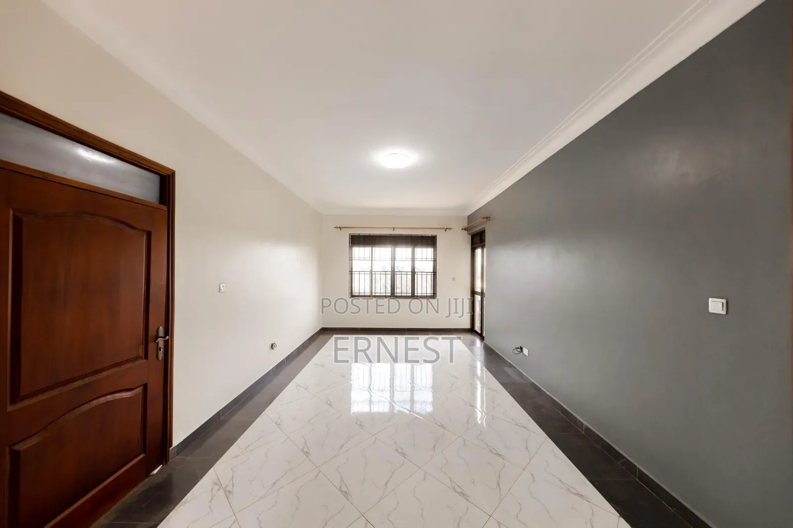 3bdrm Condo in Kira for sale
