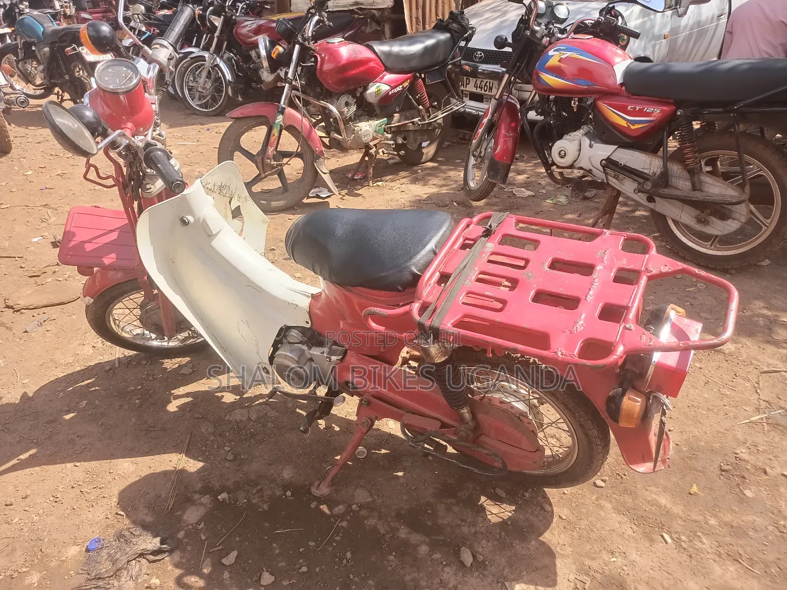 Suzuki Inazuma 2019 Red