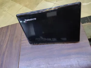 Laptop Lenovo IdeaPad Z470 4GB Intel Core I3 HDD 320GB