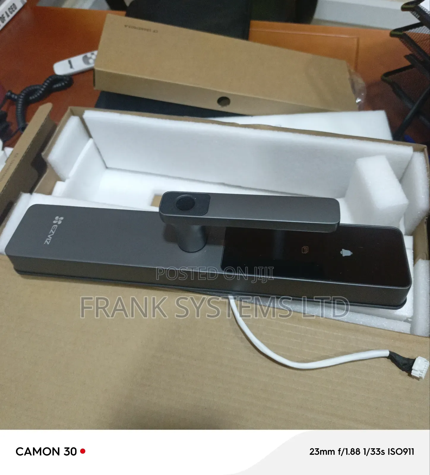 Smart Door Locks Ezvis