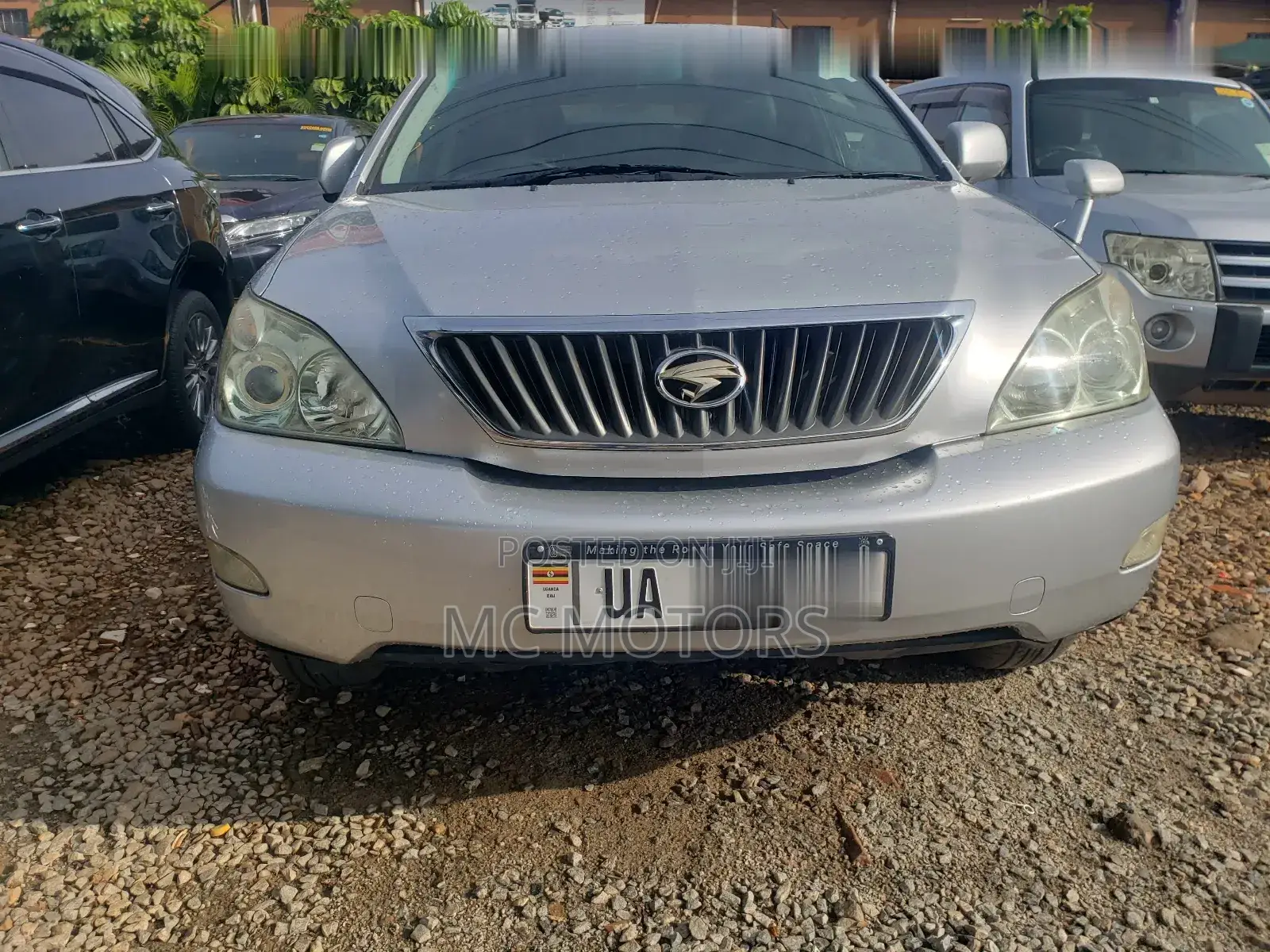 Toyota Harrier 2.4 4WD 2010 Silver