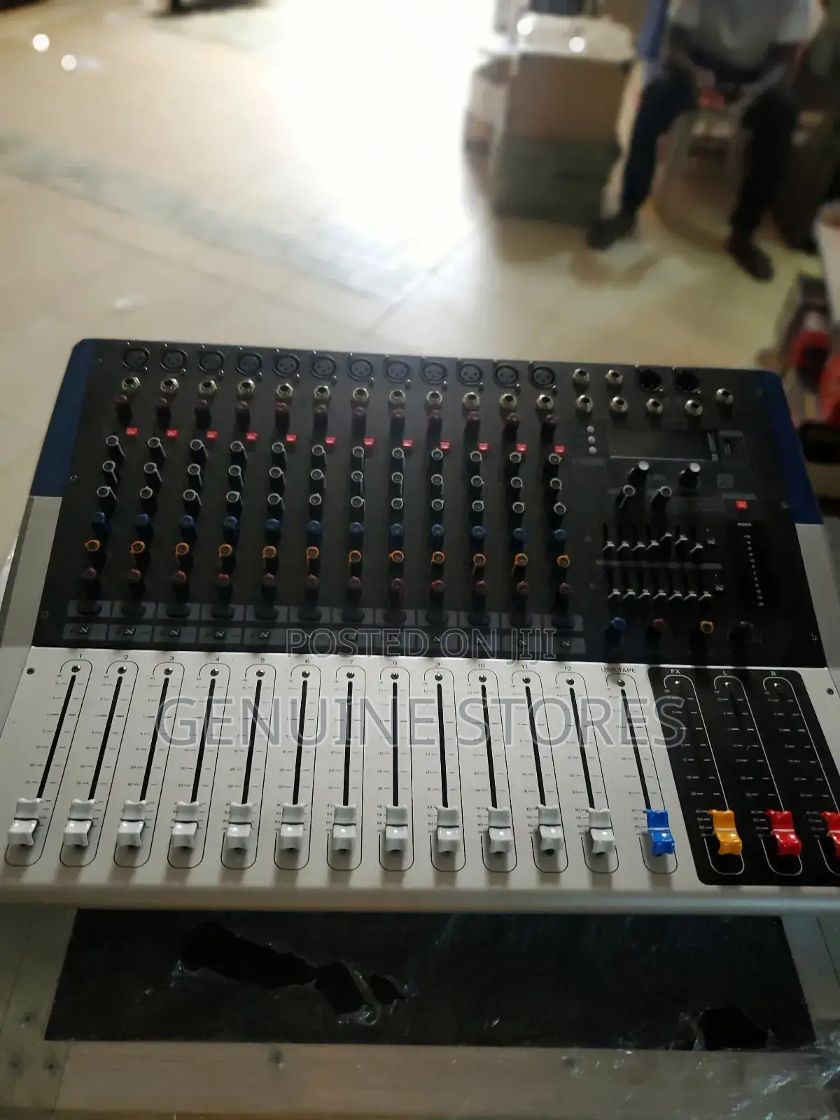 Yamaha 12 Channelproffessional Amp Mixer / Pro Series
