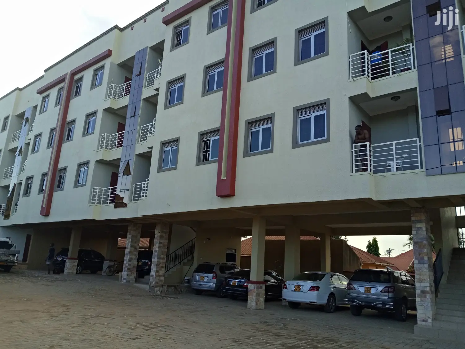 Naalya 19 Unit Apartments for Sell
