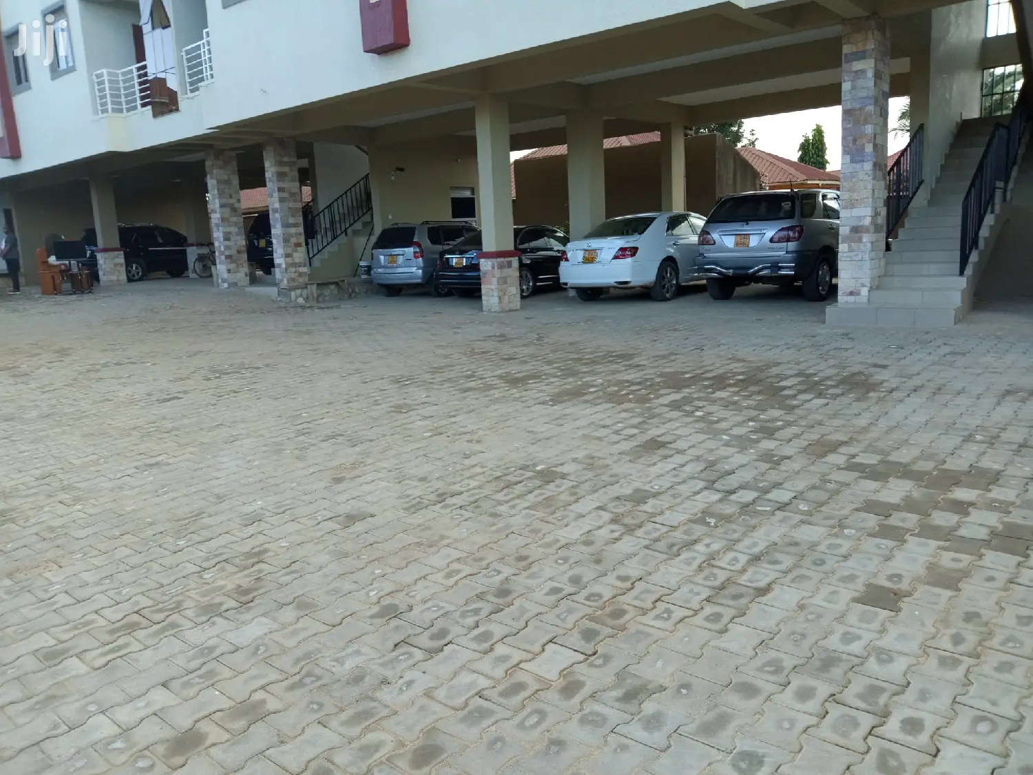 Naalya 19 Unit Apartments for Sell