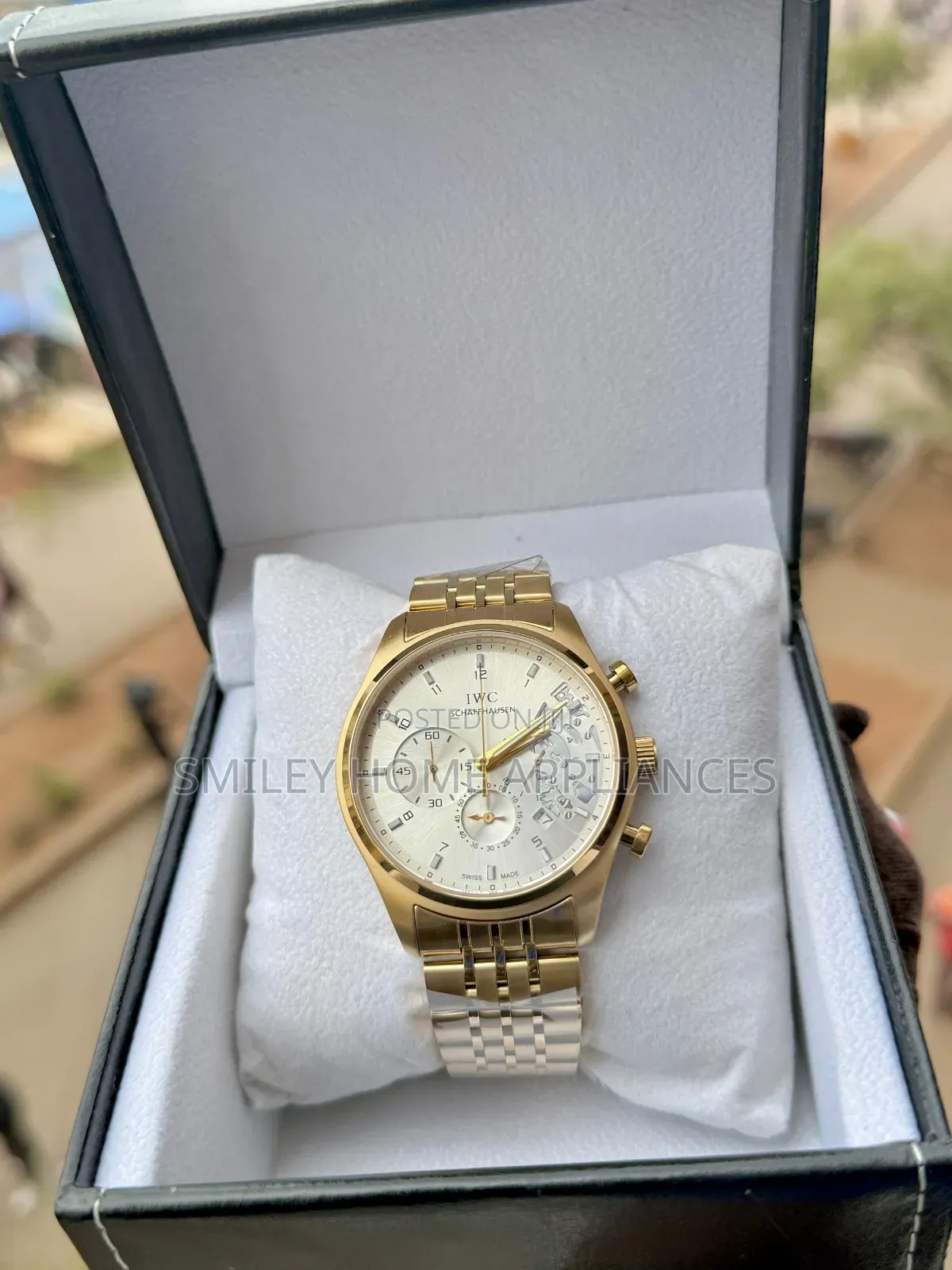 Iwc Schaffhausen Men's Gold Analog Wrist Watch