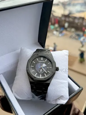 Audemars Piguet Men's Wrist Gift Box Watch Matte Black