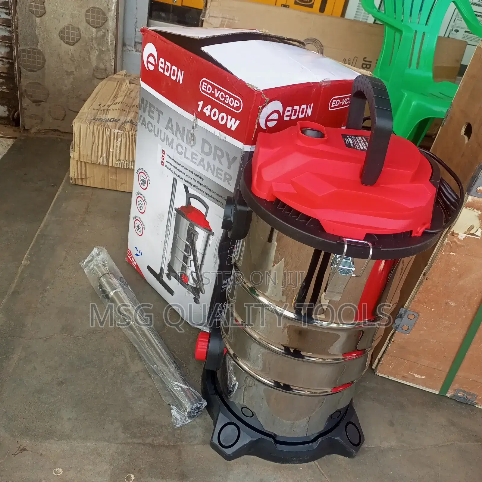 Vacuum Cleaner / Wet and Dry 30ltrs