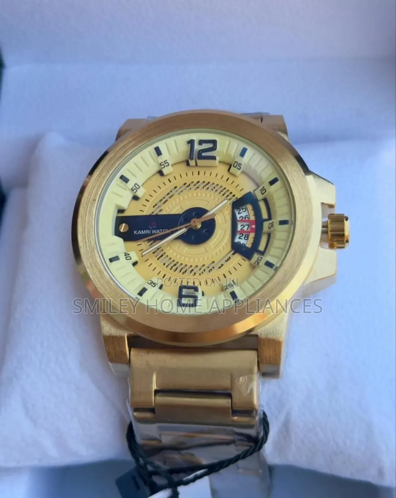 Kamri Golden Men's Classy Analog Wrist Watch