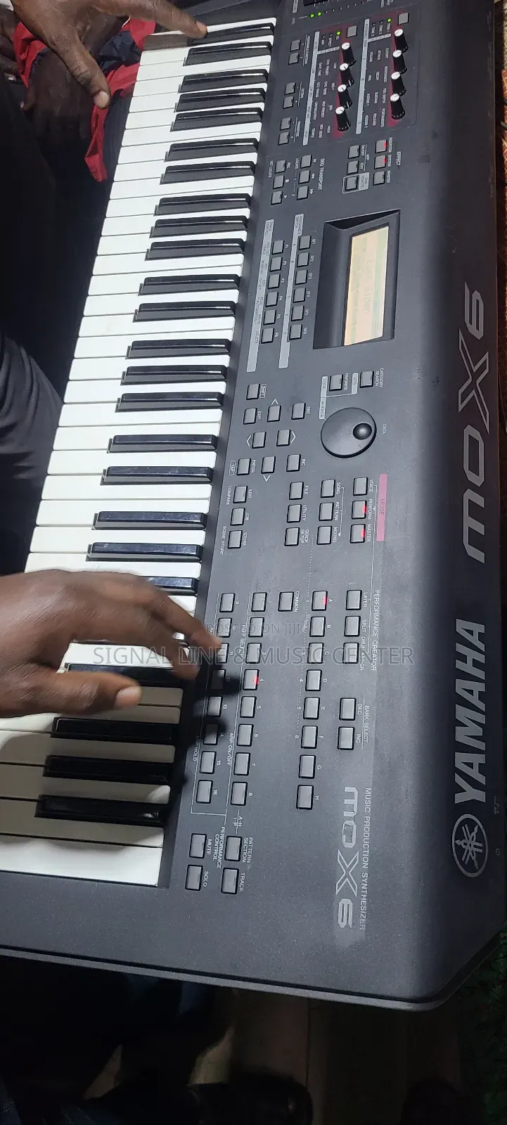 Yamaha Mox6 Keyboard Uk Used