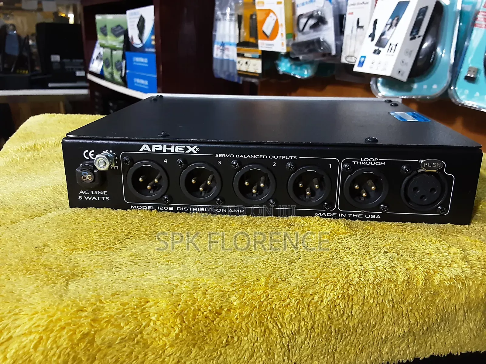 Aphex 120b Servo Balanced Distribution Amp