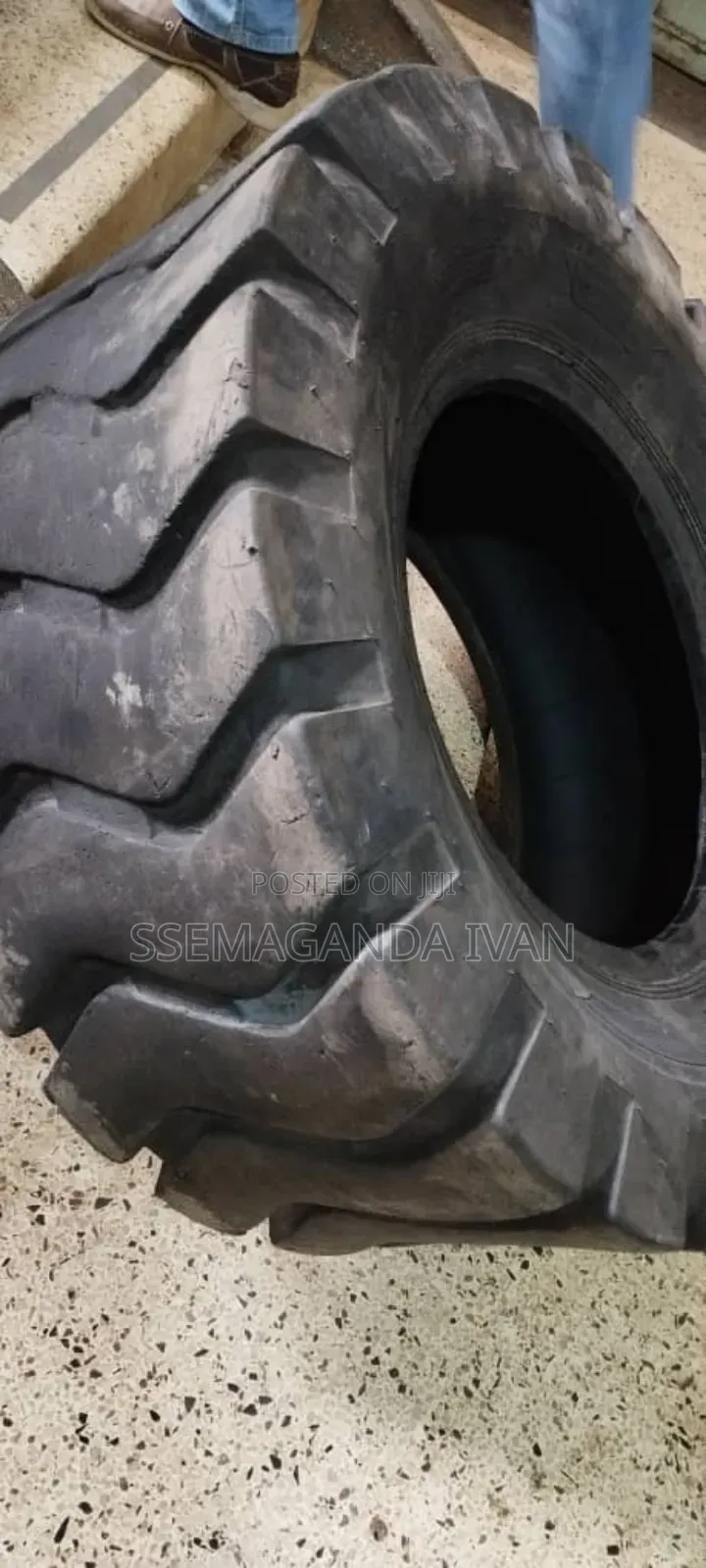 16/70-24 Tractor Tyre