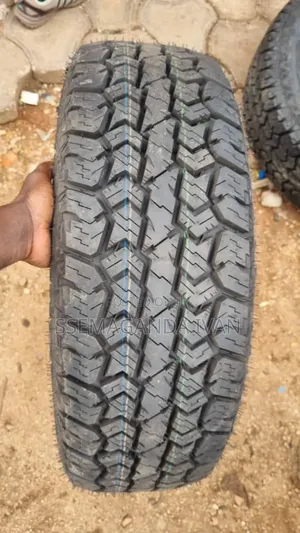 235/60r18 Wild Wolf All Terrain Tyre