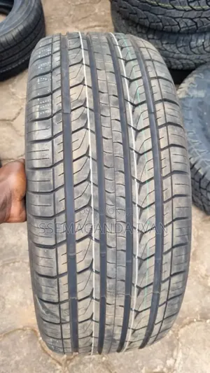 275/45r21 110w Grand Tourer