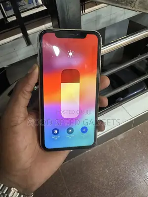 Apple iPhone XR 64 GB Yellow