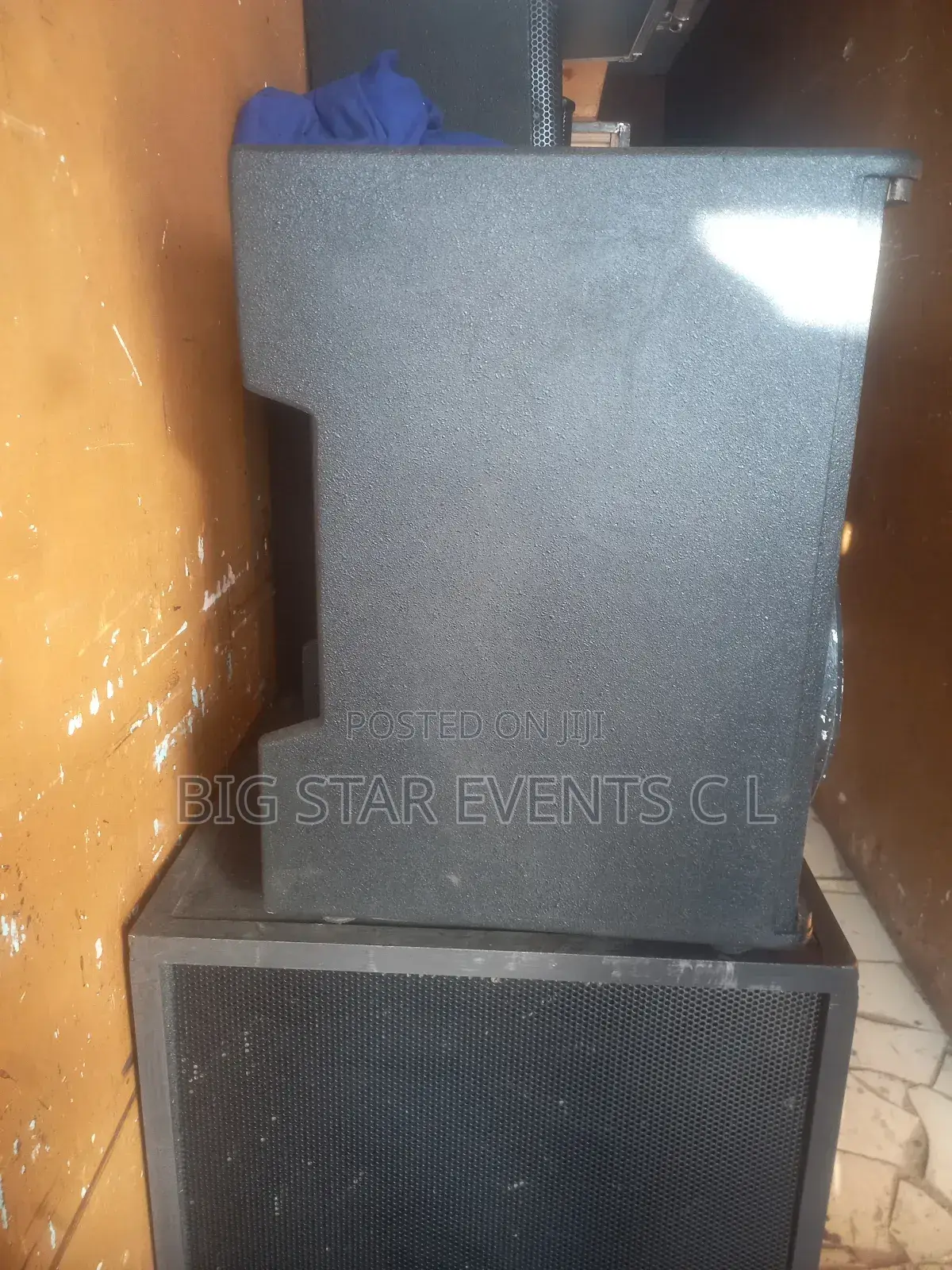 Powe Speakers 12