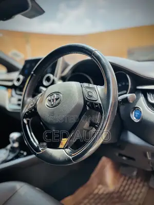 Toyota C-HR 2017 White