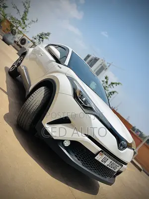 Toyota C-HR 2017 White