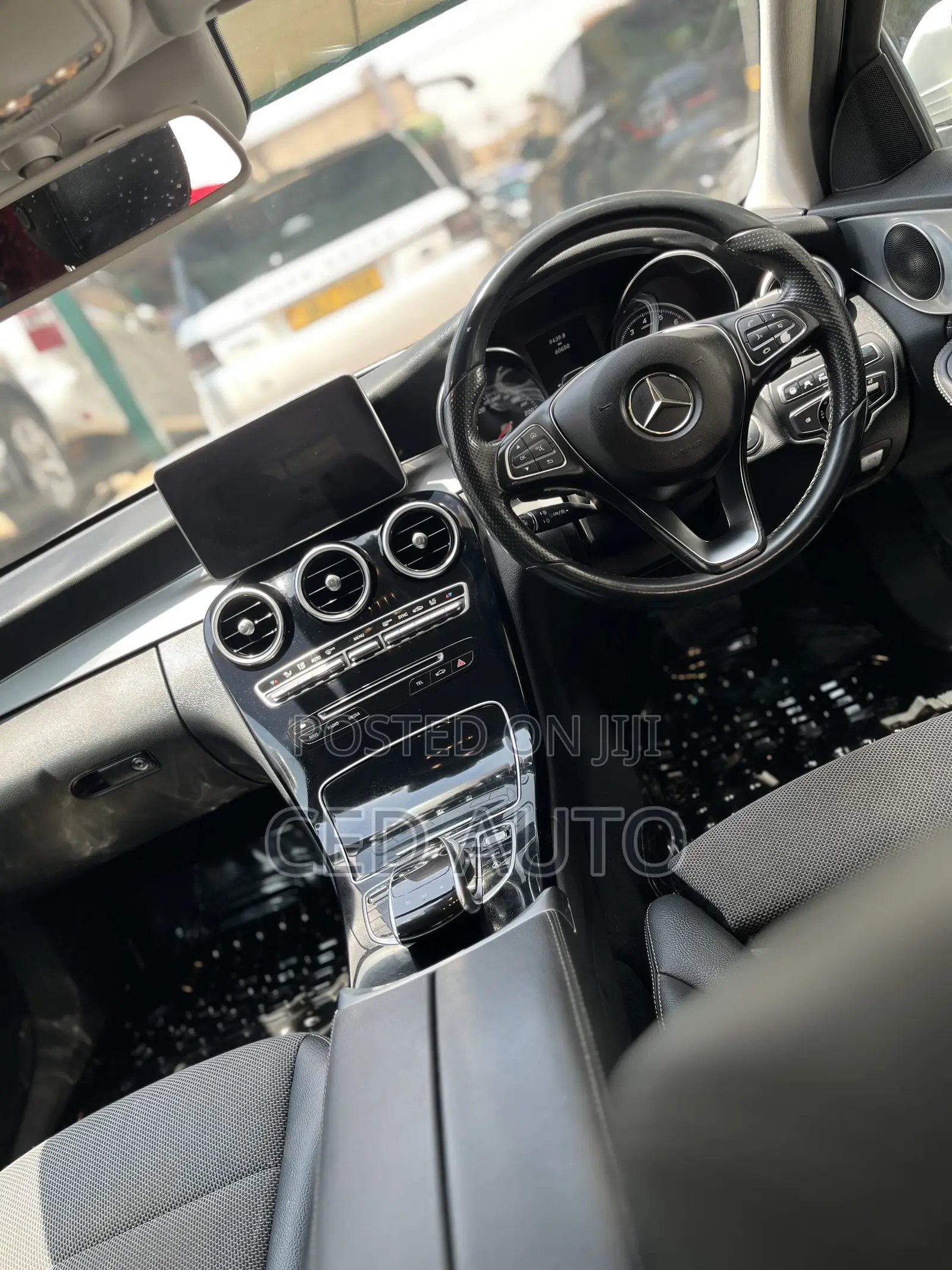 Mercedes-Benz C180 2016 White