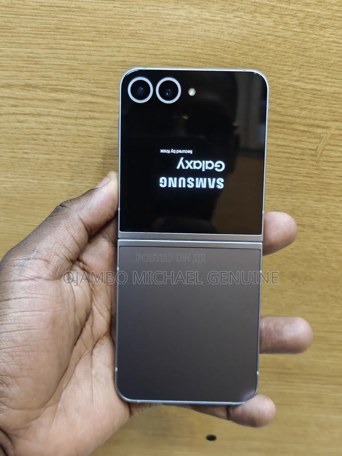 Samsung Galaxy Z Flip6 256 GB Gray
