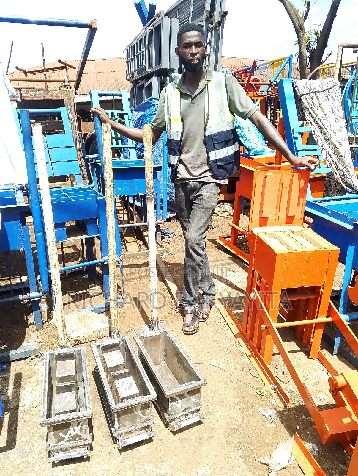 Mobile Single Brick Making Machines
