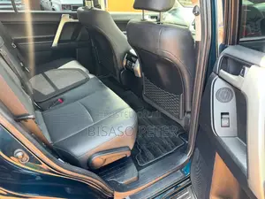 Toyota Land Cruiser Prado 2.8 2019 Blue