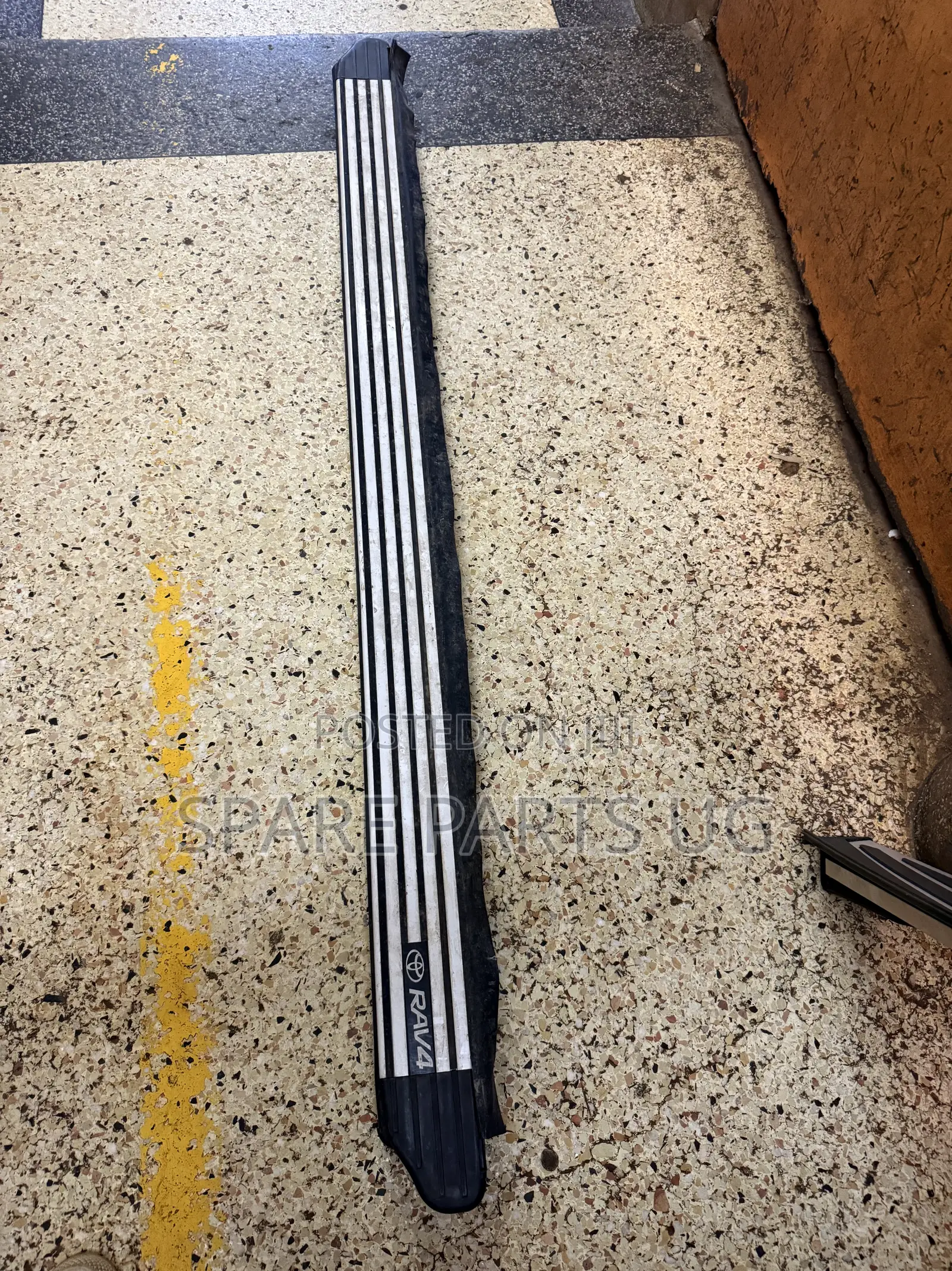 Custom Fit Rav4 2005 Onwards Side Steps