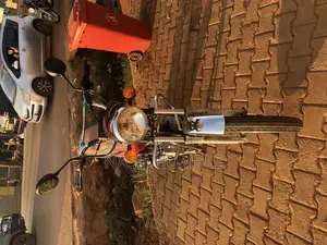 Bajaj Boxer 2006 Red