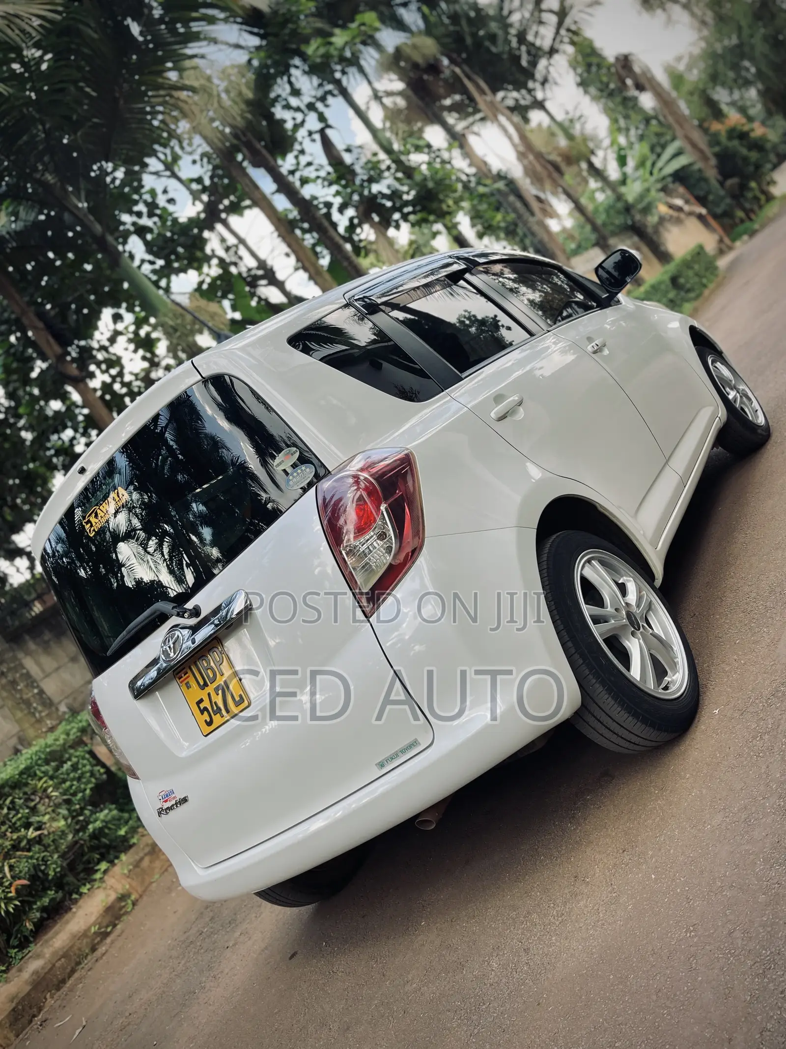 Toyota Ractis 2008 White