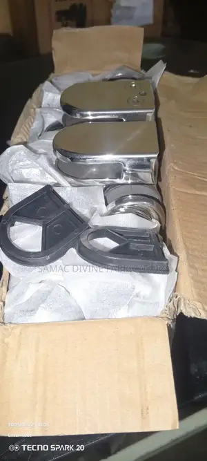 Glass Holder Clips