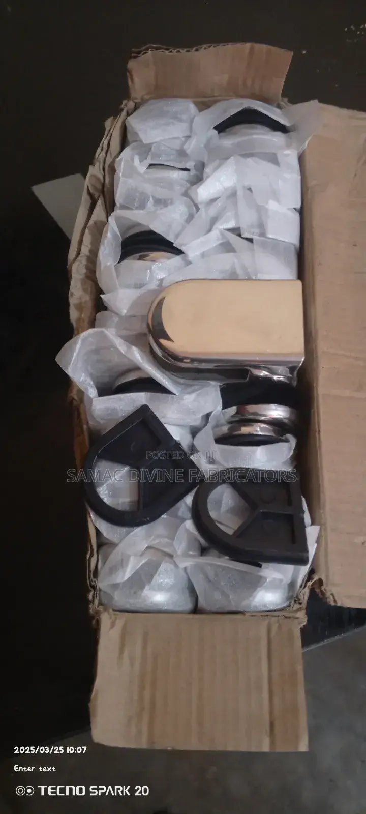 Glass Holder Clips