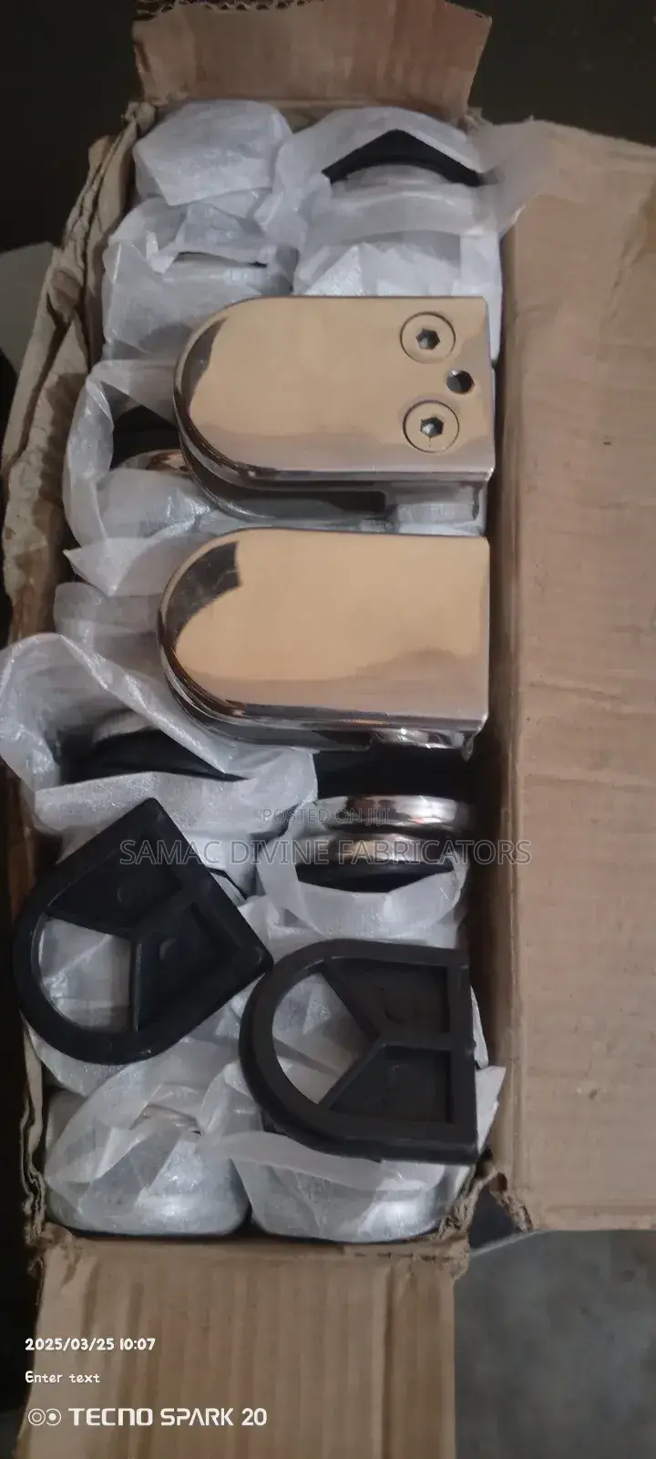 Glass Holder Clips