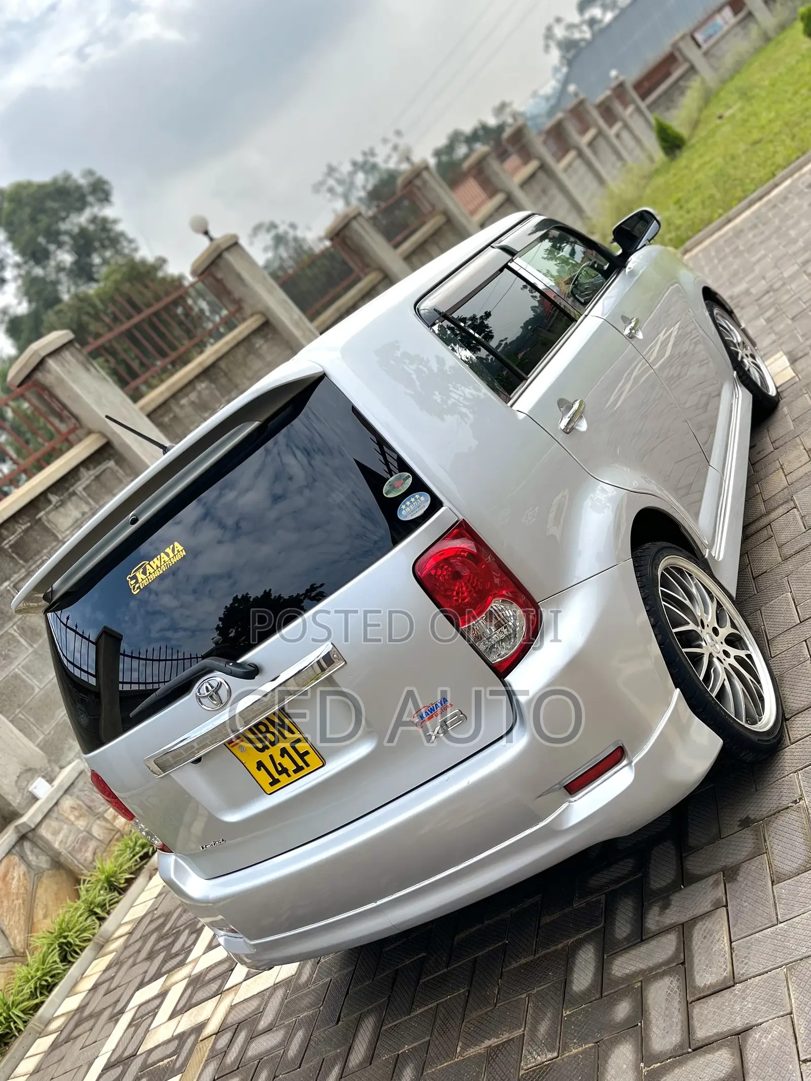 Toyota Corolla Rumion 2010 Silver