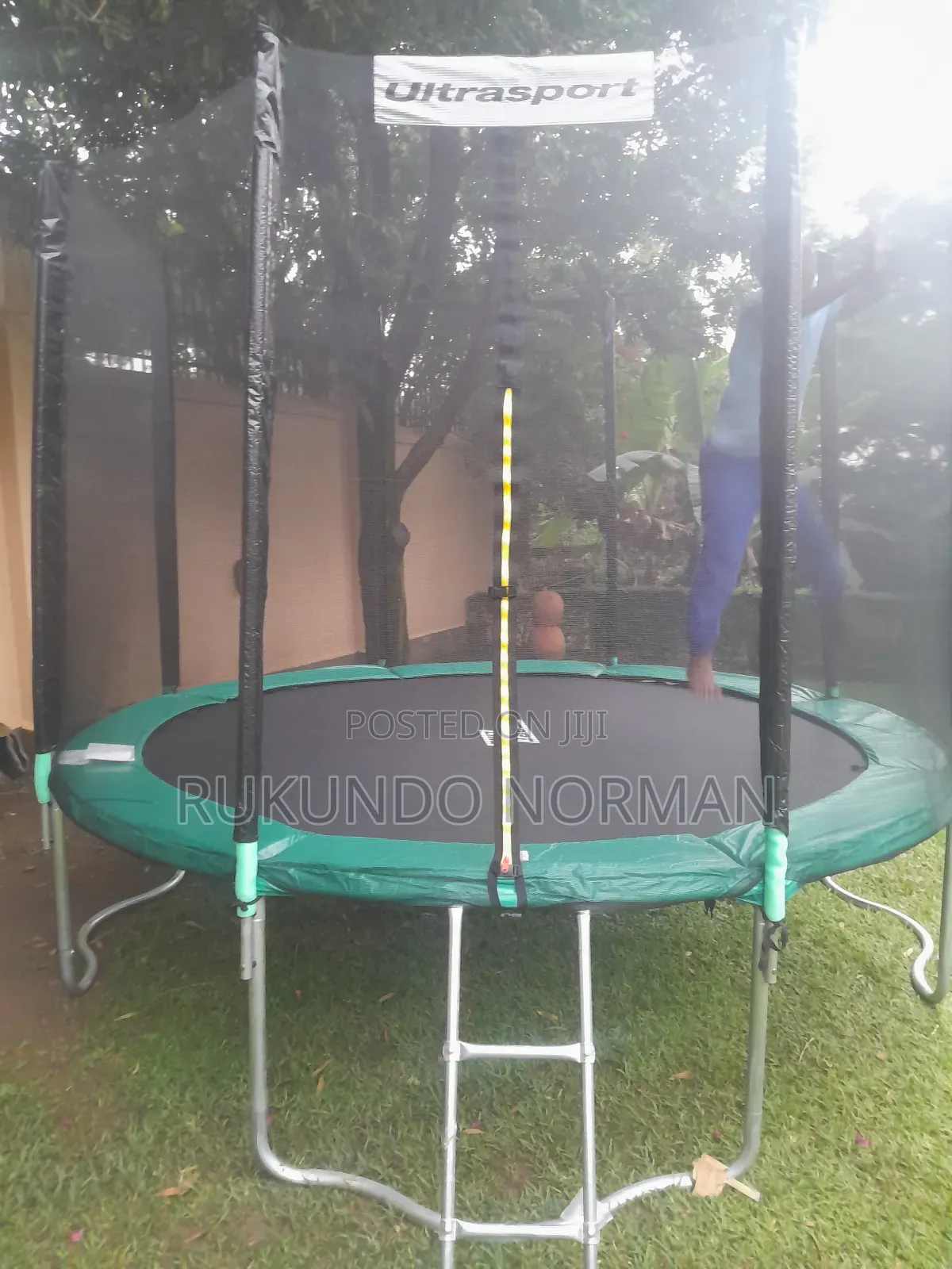 Trampoline ( Size 10feet)
