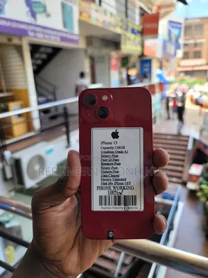 New Apple iPhone 13 128 GB Red
