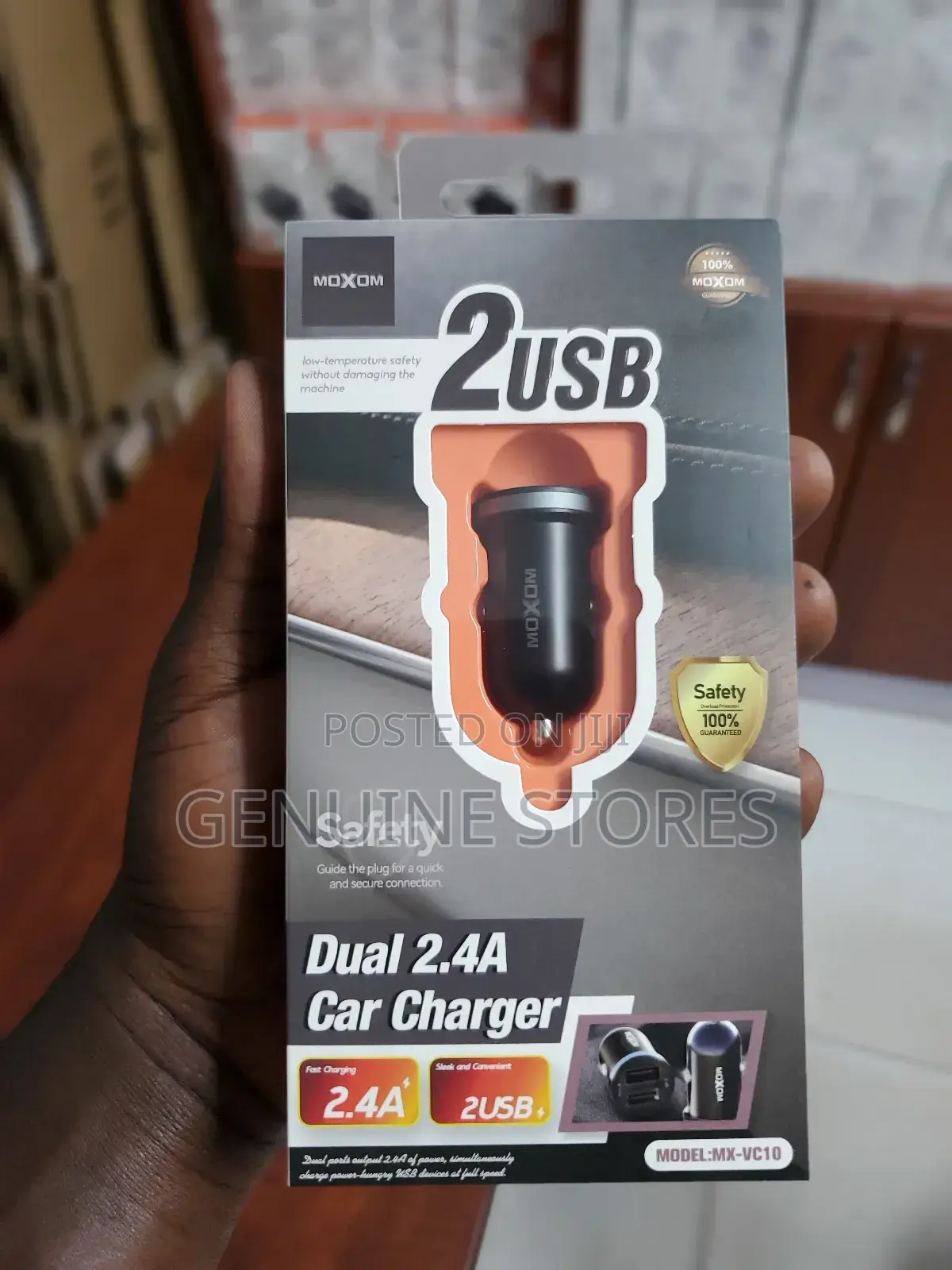 Dual 2.4a Car Charger of 2 Usb Ports.