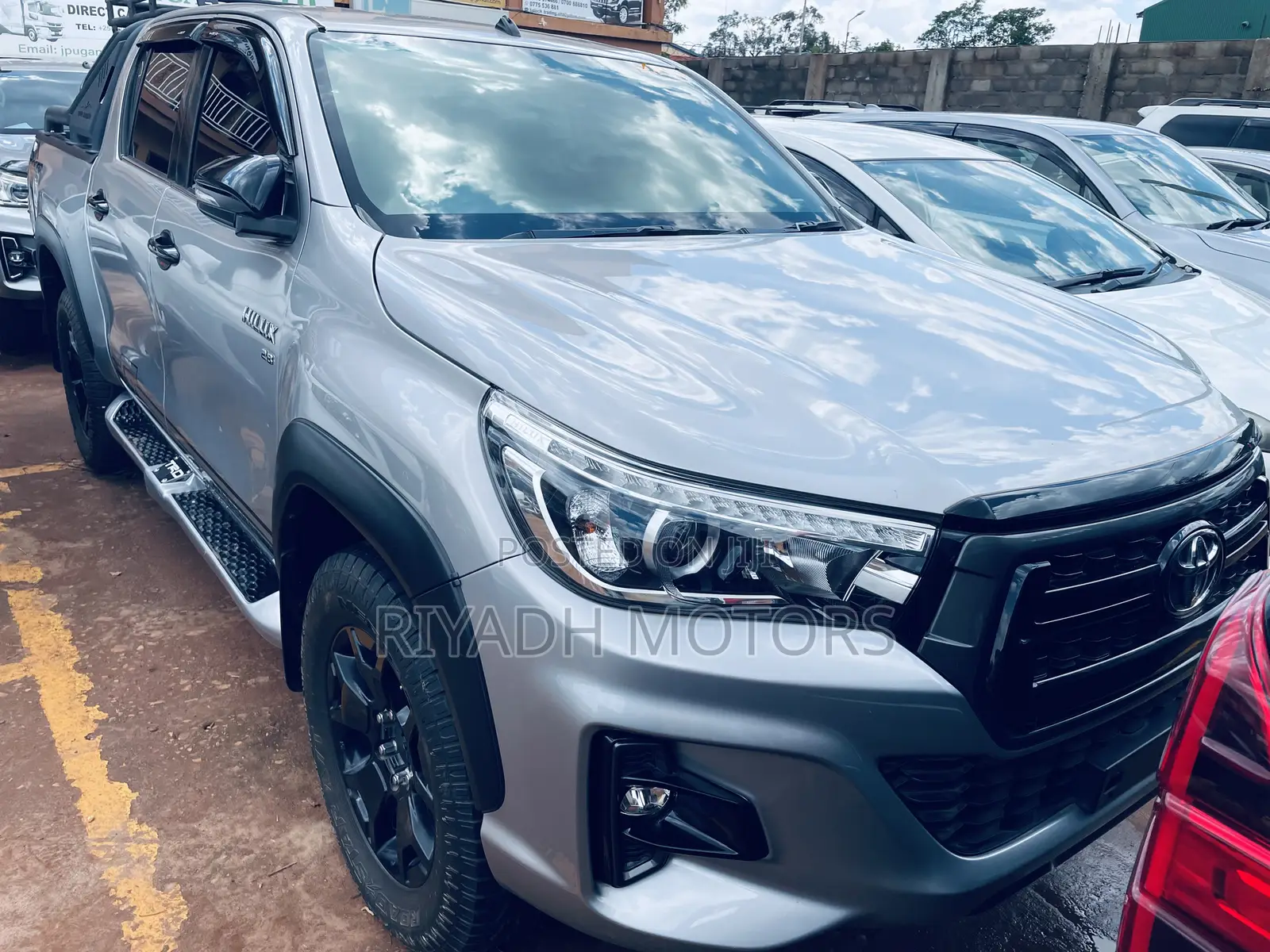 Toyota Hilux 2018 Silver