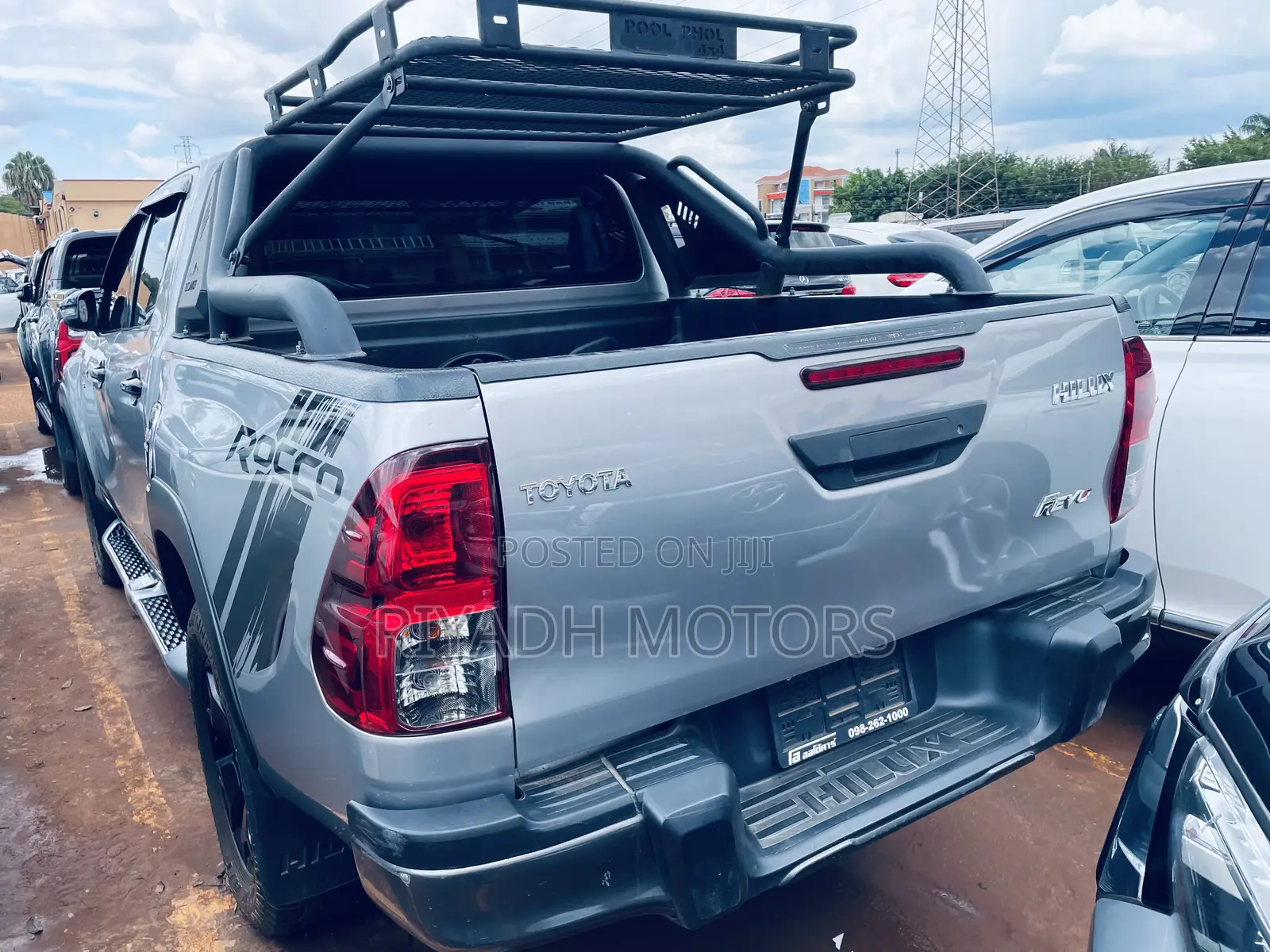 Toyota Hilux 2018 Silver