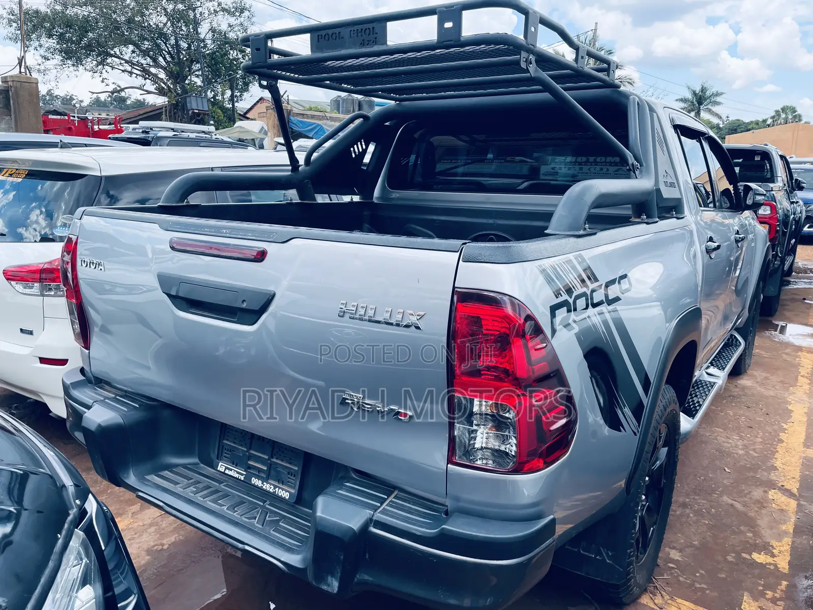 Toyota Hilux 2018 Silver