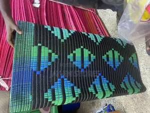 Knitted Mats Available in Different Prints11