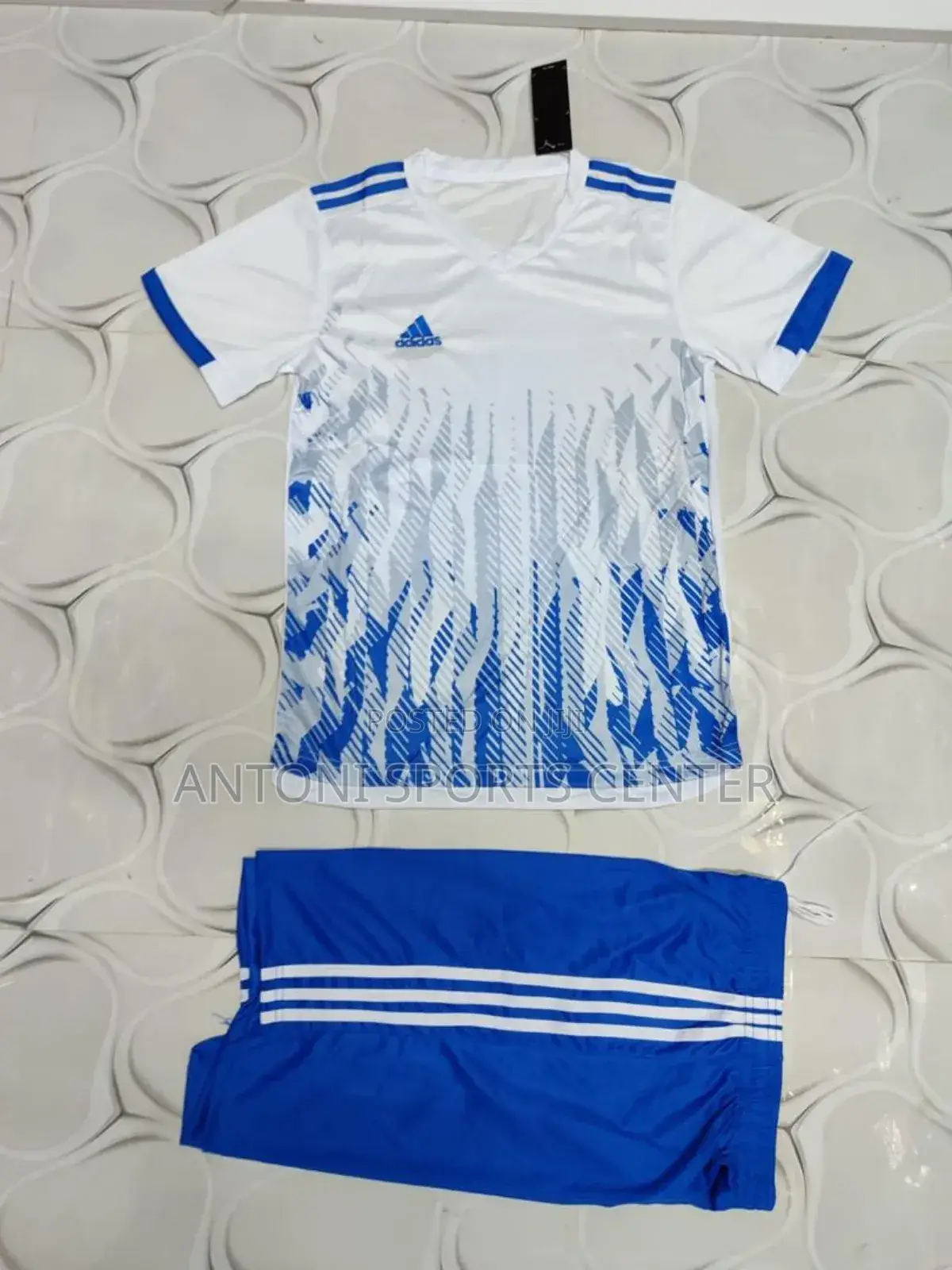 Adidas Gold Jersey