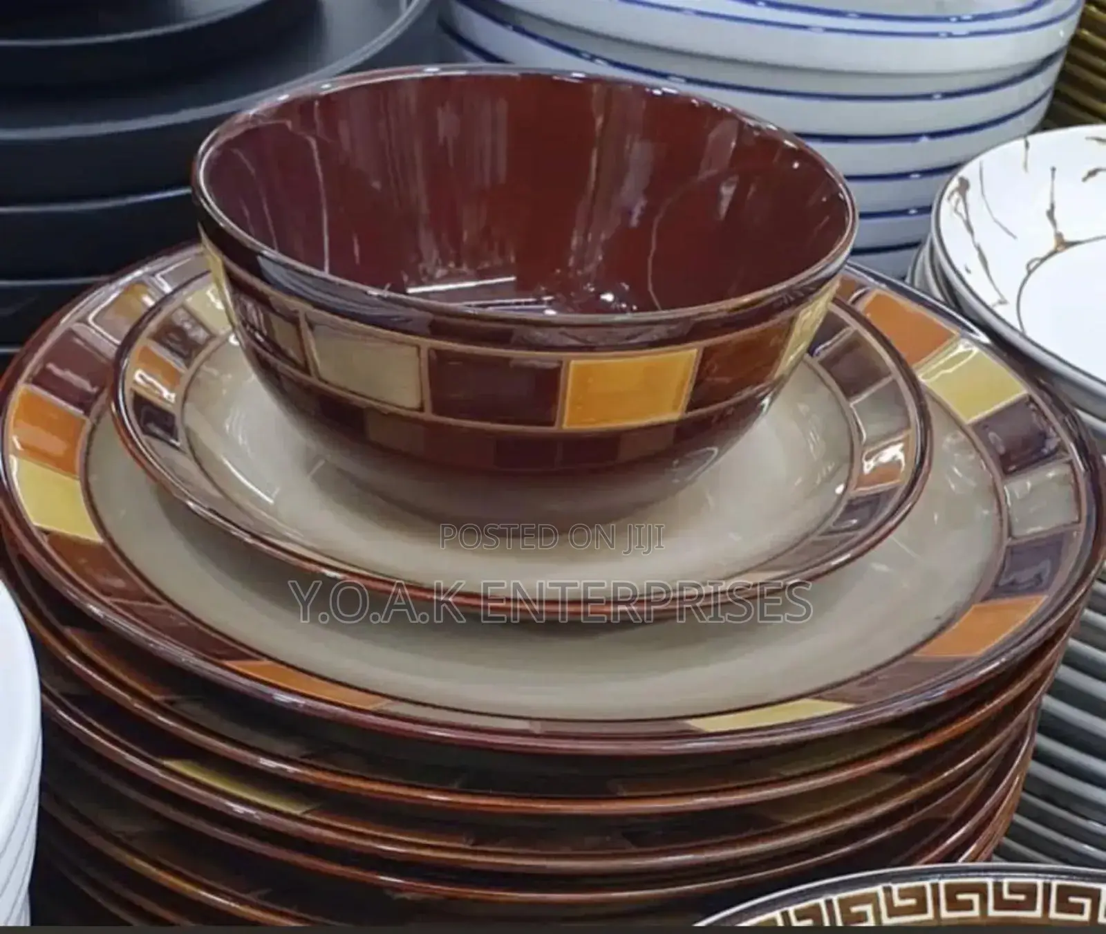 Ceramic Dinner Set 18 PCS