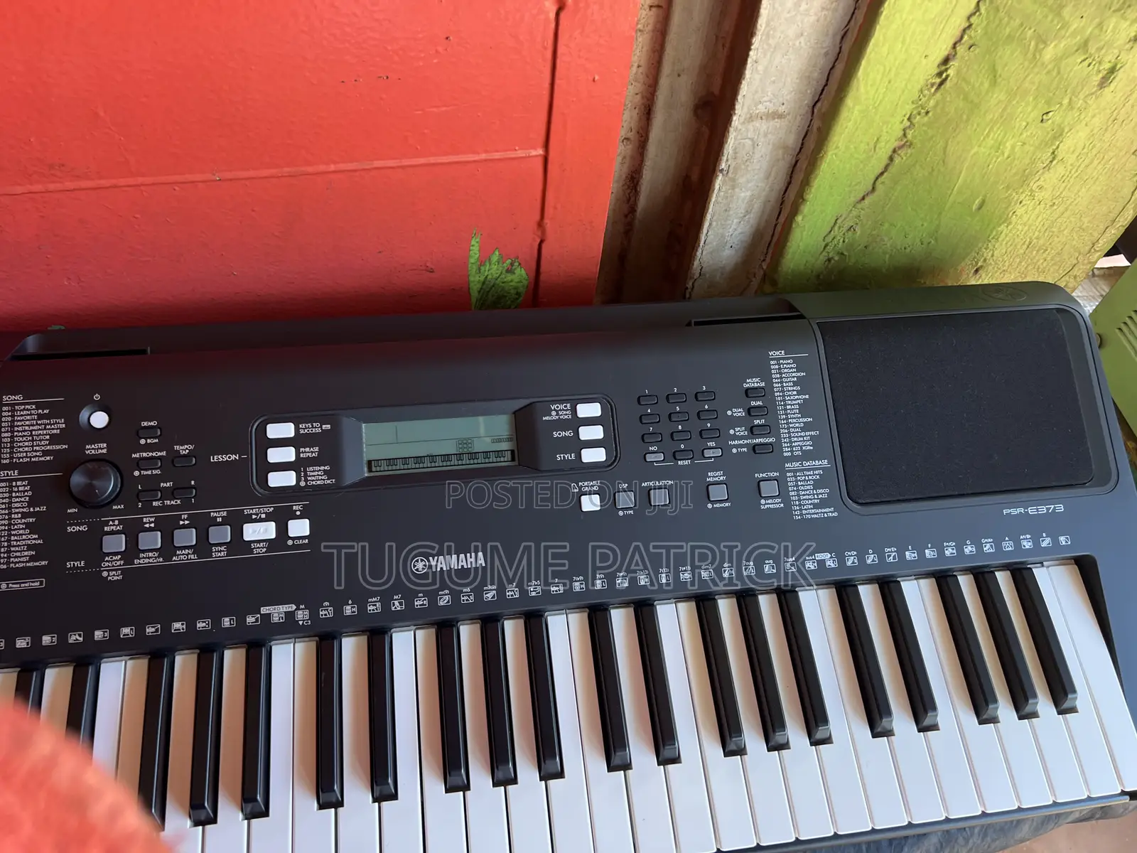 Yamaha Keyboard 373u